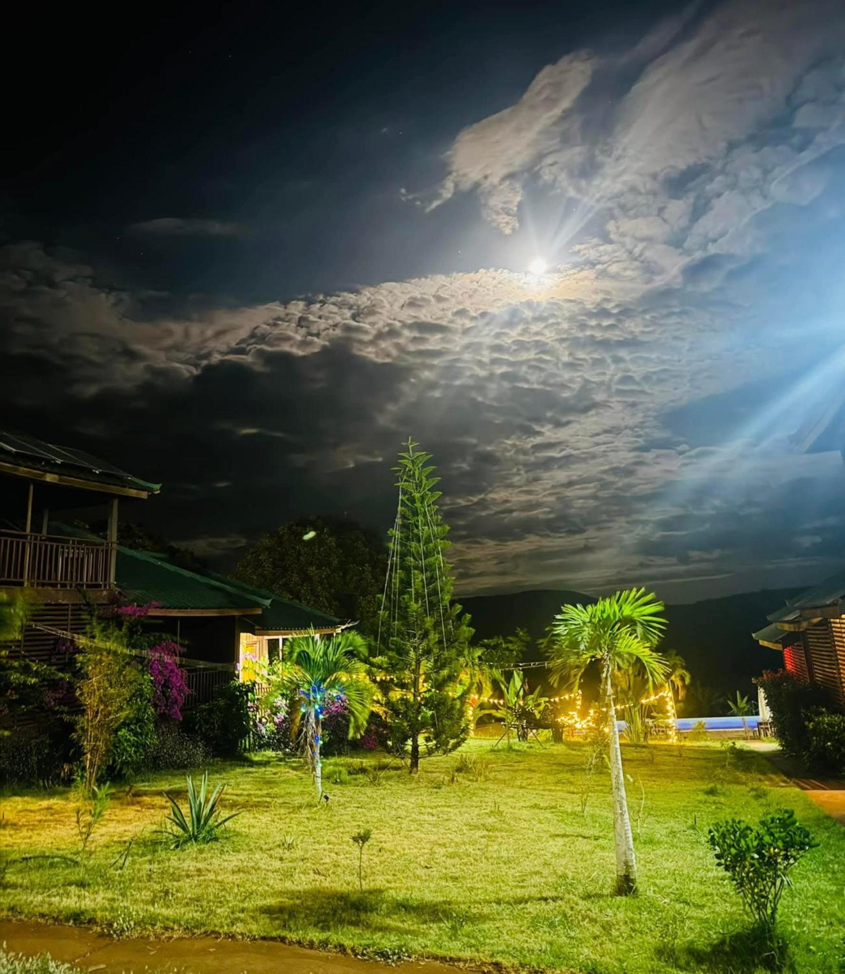 Ratanakiri Paradise Hotel & Restaurant Banlung Zewnętrze zdjęcie